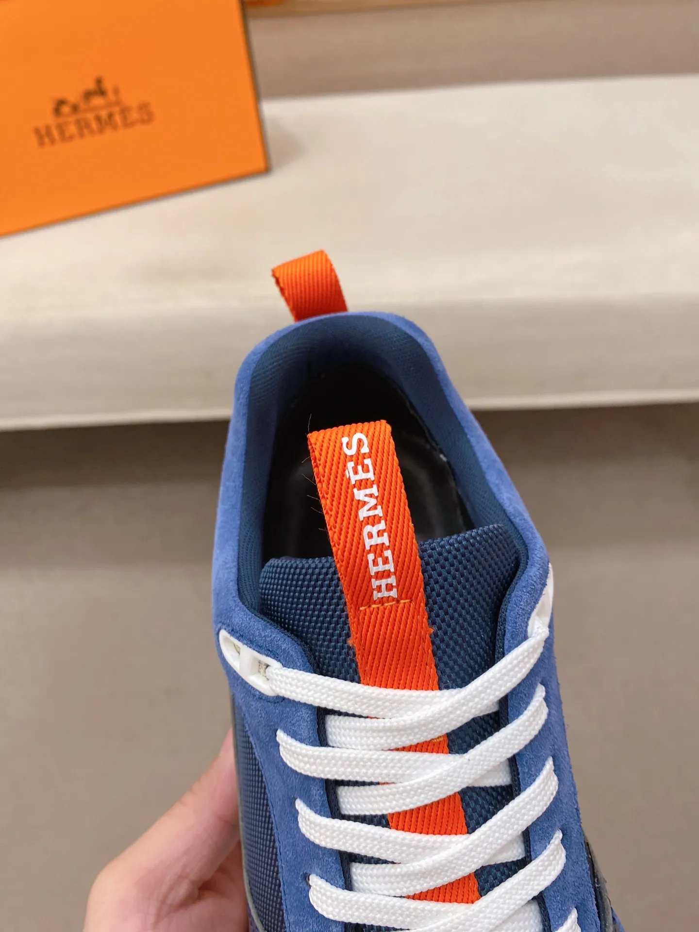 Men's clothing and shoes💰: 520💰《HERMES》【Classic original single version】Hermès; top 🔝purchasing agent🔍🔍men's latest 🇺🇸 counter sales simultaneously, original imported from Italy ▲▲first-layer cowhide ▲▲ (high-end, nobility, class) times) Exquisite workmanship (Italian 🇮🇹Imported water-dyed 🐂cowhide lining) sole: Original sole provided by the original factory, ⚠️exclusive double-layer activity·TPR·rubber·combined molded outsole; super comfortable·wear-resistant·non-slip·environmental protection The real thing is more beautiful if you take the real thing (high quality, follow the order), you can enter and exit the counter at will * Number of yards: 38·39·40·41·42·43·44# (can be customized 45.)
